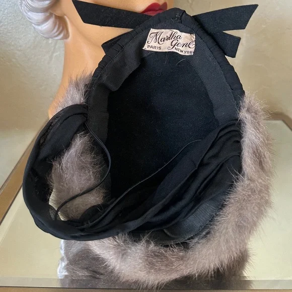 SENSATIONAL 1930's GRAY MINK + BLACK FABRIC HAT WITH BACK STRAP